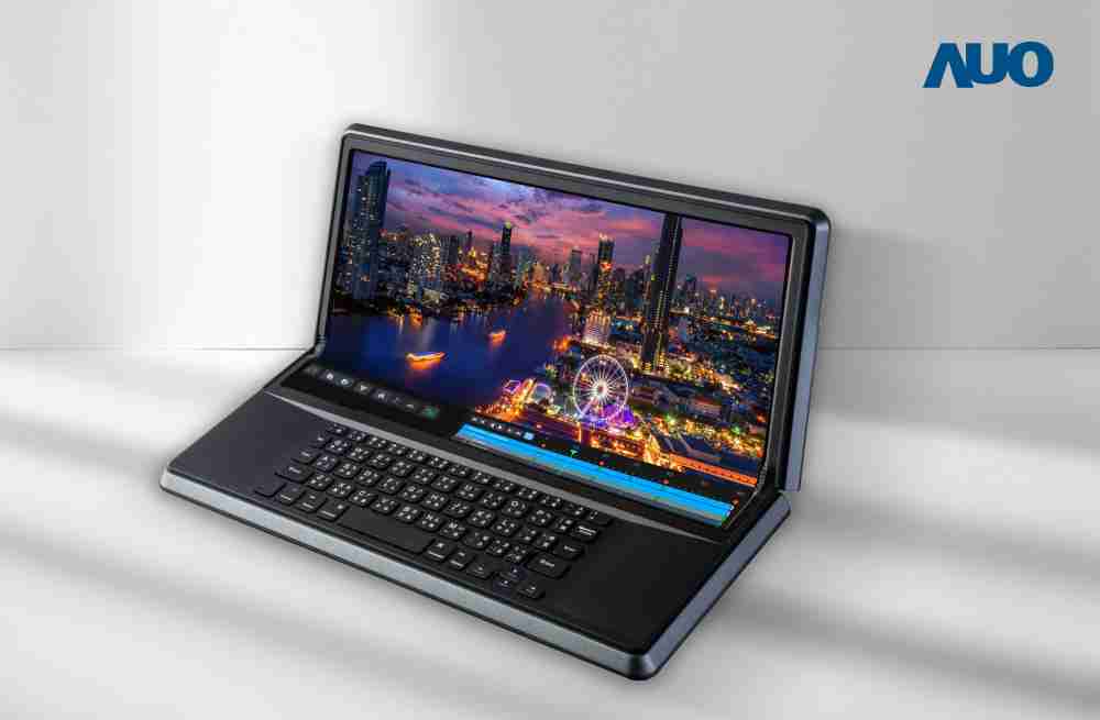 z6尊龙14.6吋Micro LED折迭显示屏幕，，搭配半径4mm的弯折绞炼，，，以及高画素、、高亮度、、高对比度的显示技术特点，，即便在大视角下仍保有绝佳色相与亮度